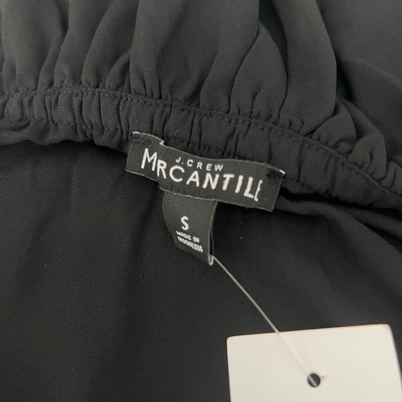 ❌SOLD❌NWT J Crew off shoulder blouse. No flaws! - Picture 7 of 8